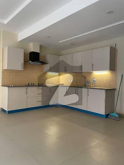 بحریہ انکلیو - سیکٹر اے بحریہ انکلیو,بحریہ ٹاؤن,اسلام آباد میں 1 کمرے کا 5 مرلہ فلیٹ 1.19 کروڑ میں برائے فروخت۔