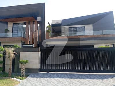 2 Kanal House For Sale In Valencia Town, Lahore