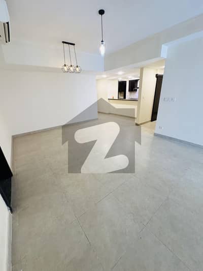 Emaar 2 bedrooms flat upper floor reasonable rent