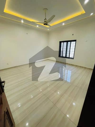 ایف ۔ 10 اسلام آباد میں 7 کمروں کا 1 کنال مکان 4.5 لاکھ میں کرایہ پر دستیاب ہے۔