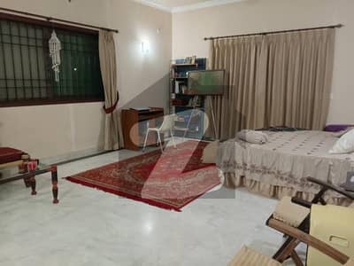 666 Yard Bungalow Available For Sale