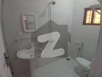 I 16 /3 PHA flats for sale