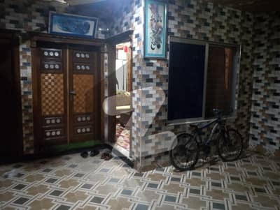 6 MARLA LIKE BRAND NEW LOWER PORTION WITH GAS AVAILABLE FOR GIRVI IN MILITTARY ACCOUNT HOUSING SOCIETY COLLEGE ROAD LAHORE.