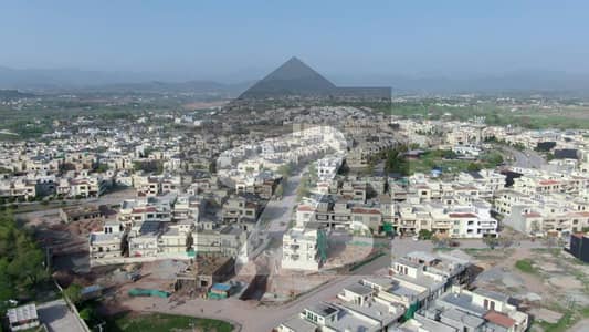 بحریہ انکلیو - سیکٹر سی 3 بحریہ انکلیو,بحریہ ٹاؤن,اسلام آباد میں 10 مرلہ رہائشی پلاٹ 2.23 کروڑ میں برائے فروخت۔