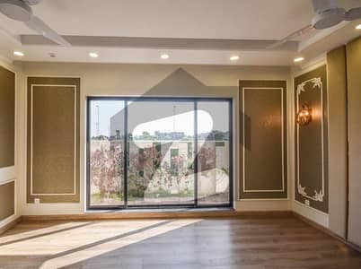 ڈی ایچ اے فیز 6 ڈیفنس (ڈی ایچ اے),لاہور میں 5 کمروں کا 1 کنال مکان 3.0 لاکھ میں کرایہ پر دستیاب ہے۔