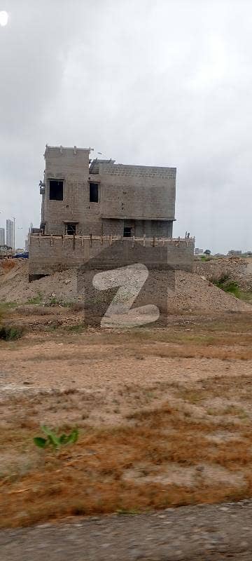 ڈی ایچ اے فیز 8 ڈی ایچ اے ڈیفینس,کراچی میں 1 کنال رہائشی پلاٹ 7.35 کروڑ میں برائے فروخت۔