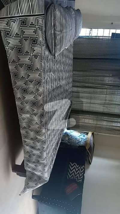 DHA PHASE 3 1 Kanal Upper Portion for Rent