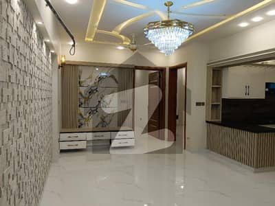 brend New 10 Marla hauos available for sale