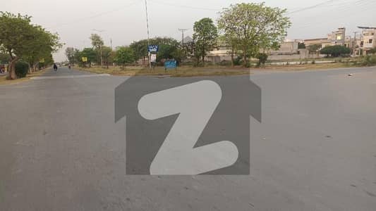 11 Marla Residenal plot available for sale in tip 3 near Defense Road Lahore