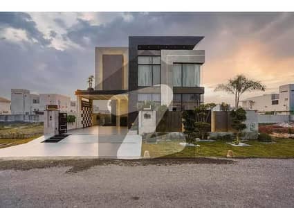 22 MARLA CORNER SWIMMING POOL BUNGALOW FOR SALE NEAR DOLMEN MALL 22 MARLA CORNER SWIMMING POOL BUNGALOW FOR SALE NEAR DOLMEN MALL