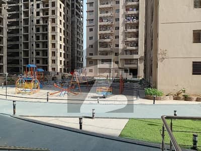 Flat Gulshan-E-Iqbal - Block 13-D2 Sized 150 Square Yards Is Available