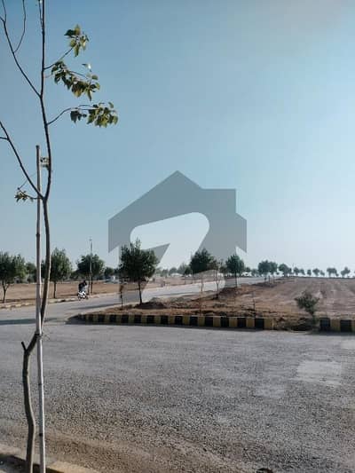 Lilly block B corner 8Marla ready plot construction letter