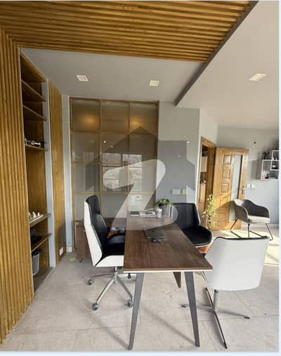 Prime Location Corporate Office For Sale In FMC