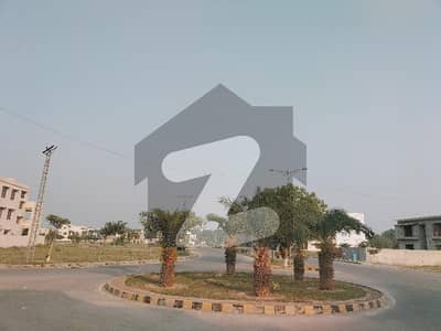 15Marla Corner Plot for sale