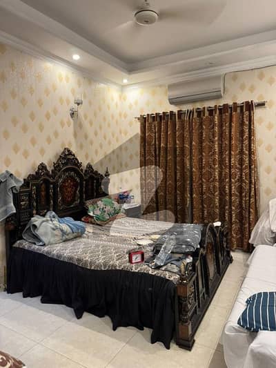 ڈی ایچ اے فیز 3 - بلاک زیڈ فیز 3,ڈیفنس (ڈی ایچ اے),لاہور میں 4 کمروں کا 10 مرلہ مکان 4.7 کروڑ میں برائے فروخت۔