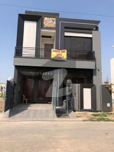 5 Marla Brand New House For Sale In Park View City Lahore | For Discounted Price And Original Pictures Download The App "Signature Lands".