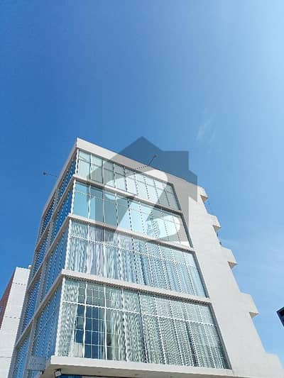 ڈی ایچ اے فیز 8 ڈی ایچ اے ڈیفینس,کراچی میں 3 مرلہ دفتر 70.0 ہزار میں کرایہ پر دستیاب ہے۔