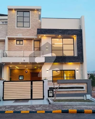 بحریہ انکلیو - سیکٹر ایچ بحریہ انکلیو,بحریہ ٹاؤن,اسلام آباد میں 3 کمروں کا 5 مرلہ مکان 2.8 کروڑ میں برائے فروخت۔