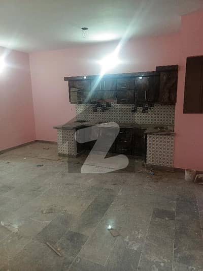 Saadi Garbage Block 1 Flat For Rent
