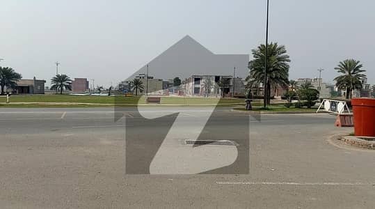 A 7 Marla Residential Plot Is Up For Grabs In Satiana Road