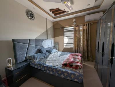 Get This Amazing Prime Location 1300 Square Feet Flat Available In Parsi Colony