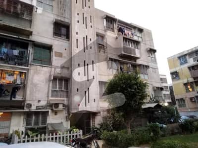 گلشنِ اقبال - بلاک 13 اے گلشنِ اقبال,گلشنِ اقبال ٹاؤن,کراچی میں 3 کمروں کا 6 مرلہ فلیٹ 1.9 کروڑ میں برائے فروخت۔ گلشنِ اقبال - بلاک 13 اے گلشنِ اقبال,گلشنِ اقبال ٹاؤن,کراچی میں 3 کمروں کا 6 مرلہ فلیٹ 1.9 کروڑ میں برائے فروخت۔