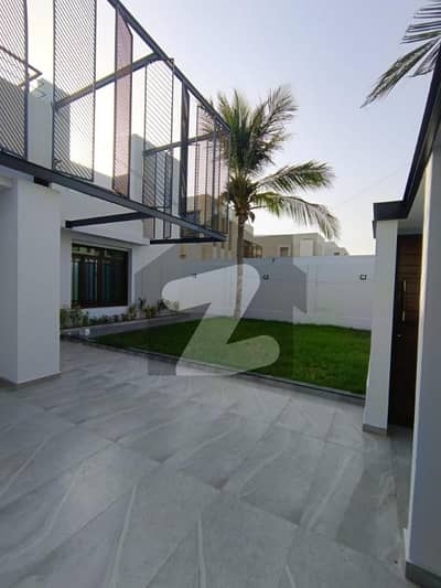 Prime Location DHA Phase 8 House Sized 666 Square Yards