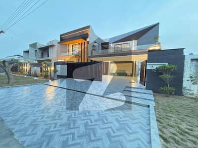 Luxury Living Redefined 2 Kanal Designer House For Sale In Valencia Town