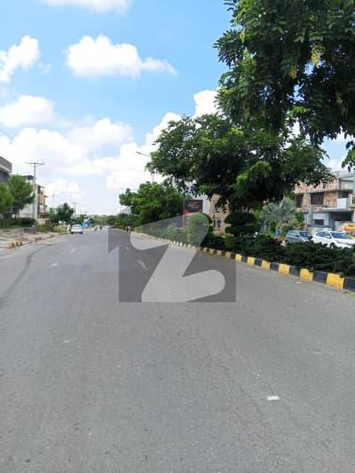 14 Marla Prime Plot for Sale in D Block, B-17 Islamabad