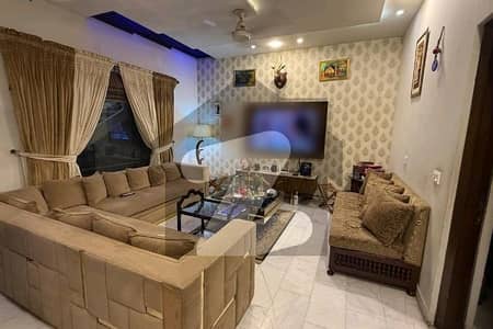 ڈی ایچ اے فیز 6 ڈیفنس (ڈی ایچ اے),لاہور میں 5 کمروں کا 1 کنال مکان 2.0 لاکھ میں کرایہ پر دستیاب ہے۔