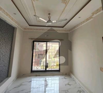 Ideal House In Lahore Available For Rs. 33000000