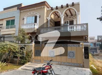8 Marla House For Sale in Phase 2 D Block Bahria Orchard Lahore