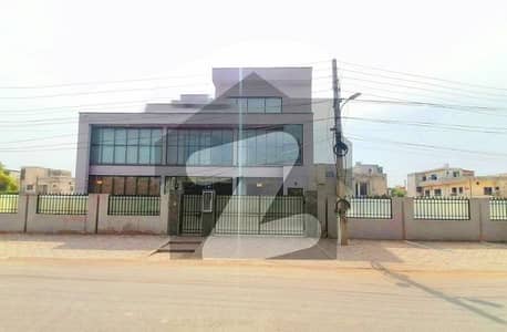 جوہر ٹاؤن فیز 2 جوہر ٹاؤن,لاہور میں 2 کنال عمارت 13.0 لاکھ میں کرایہ پر دستیاب ہے۔