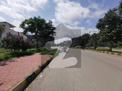 12 Marla Main Boulevard Plot Available for Sale in Gulberg Residencia Block L. 12 Marla Main Boulevard Plot Available for Sale in Gulberg Residencia Block L.