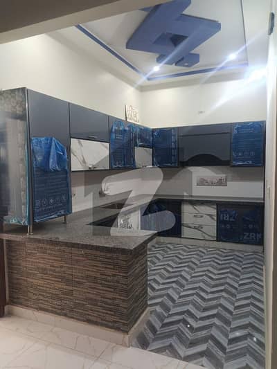 سعد آباد کوآپریٹو ہاؤسنگ سوسائٹی سکیم 33,کراچی میں 6 کمروں کا 8 مرلہ مکان 4.0 کروڑ میں برائے فروخت۔