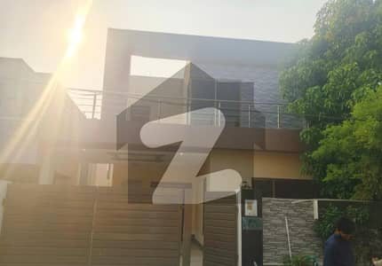 ڈی ایچ اے 9 ٹاؤن ڈیفنس (ڈی ایچ اے),لاہور میں 4 کمروں کا 8 مرلہ مکان 1.55 لاکھ میں کرایہ پر دستیاب ہے۔