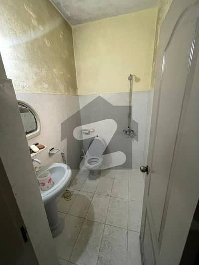 پنجاب گورنمنٹ ایمپلائیز سوسائٹی لاہور میں 2 کمروں کا 10 مرلہ مکان 61.0 ہزار میں کرایہ پر دستیاب ہے۔