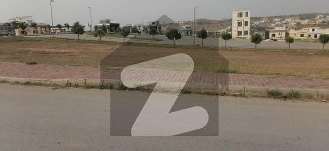 10 MARLA BOULEVARD BACK OPEN PLOT FOR SALE IN SECTOR G