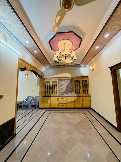 پاکستان ٹاؤن اسلام آباد میں 3 کمروں کا 12 مرلہ زیریں پورشن 65.0 ہزار میں کرایہ پر دستیاب ہے۔