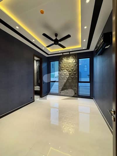 1 KANAL MODERN HOUSE FOR SALE IN DHA PHASE 7 1 KANAL MODERN HOUSE FOR SALE IN DHA PHASE 7