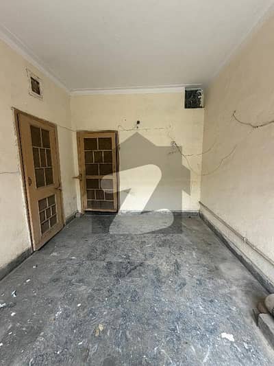 5 Marla Independent House On Ideal Location Of Faisal Town