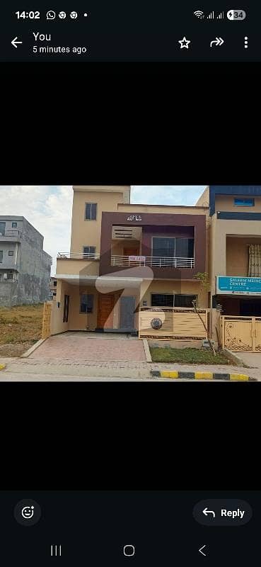 8 Marla Triple story House Main dbL Road Block E For sale Multi Gardens B-17 islamabad