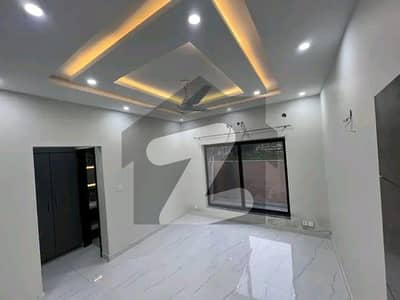 بحریہ انکلیو - سیکٹر سی 1 بحریہ انکلیو,بحریہ ٹاؤن,اسلام آباد میں 3 کمروں کا 10 مرلہ بالائی پورشن 70.0 ہزار میں کرایہ پر دستیاب ہے۔