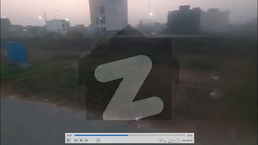 DHA PAHSE 8 BLOCK Y PLOT NO 350 FOR SALE POSSESSION PLOT NO DB POLE