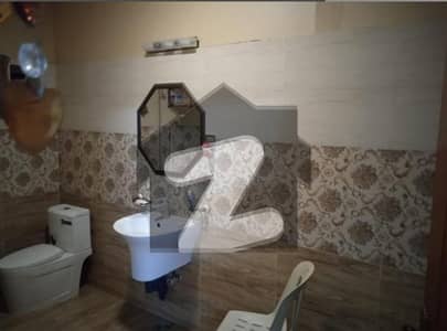 پی ای سی ایچ ایس بلاک 2 پی ای سی ایچ ایس,جمشید ٹاؤن,کراچی میں 3 کمروں کا 8 مرلہ بالائی پورشن 4.3 کروڑ میں برائے فروخت۔