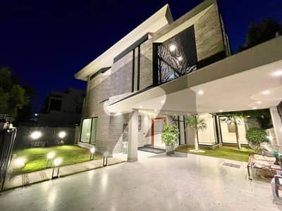 2 Kanal Well Designed Beautiful Brand New House Of 1 Kanal Construction And 1 Plot