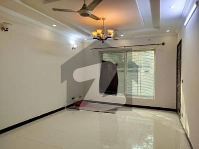 Beautiful House For Rent In F-11