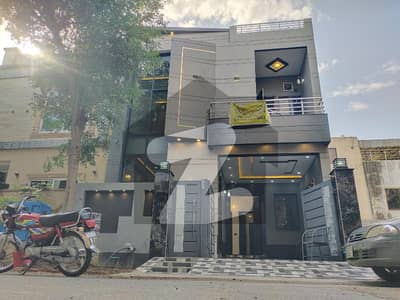 5 Marla Brand New House With Modern Elevation Near To Park Near To Lake City Mall Available For Sale In Lake City