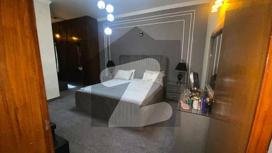 10 MARLA BEAUTIFUL UPPER PORTION AVAILABLE FOR RENT IN DHA PHASE 4