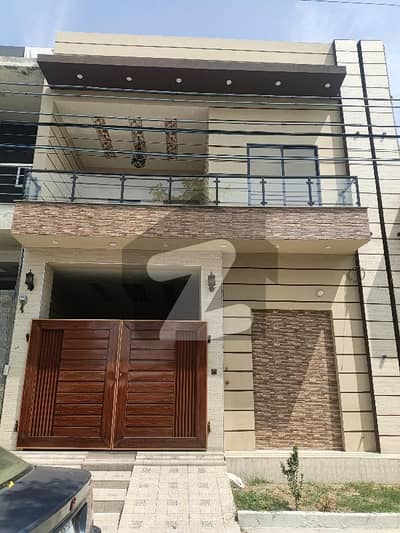 گرین ویلی سمندری روڈ,فیصل آباد میں 3 کمروں کا 4 مرلہ مکان 1.55 کروڑ میں برائے فروخت۔